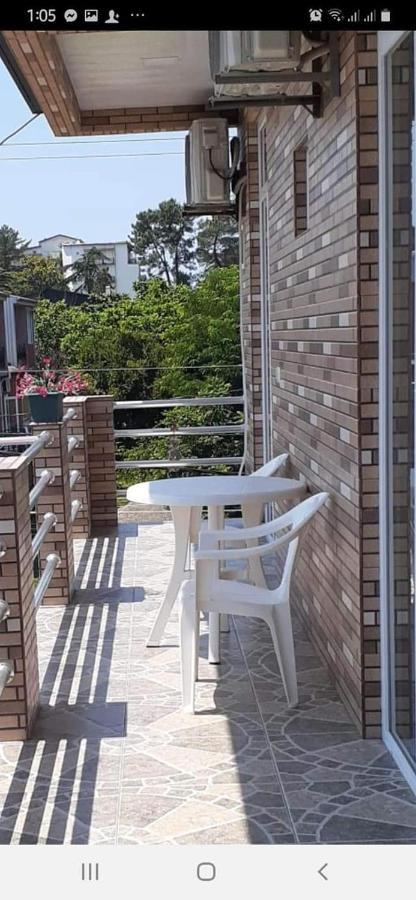 Guest House "Sulo" コブレチ エクステリア 写真