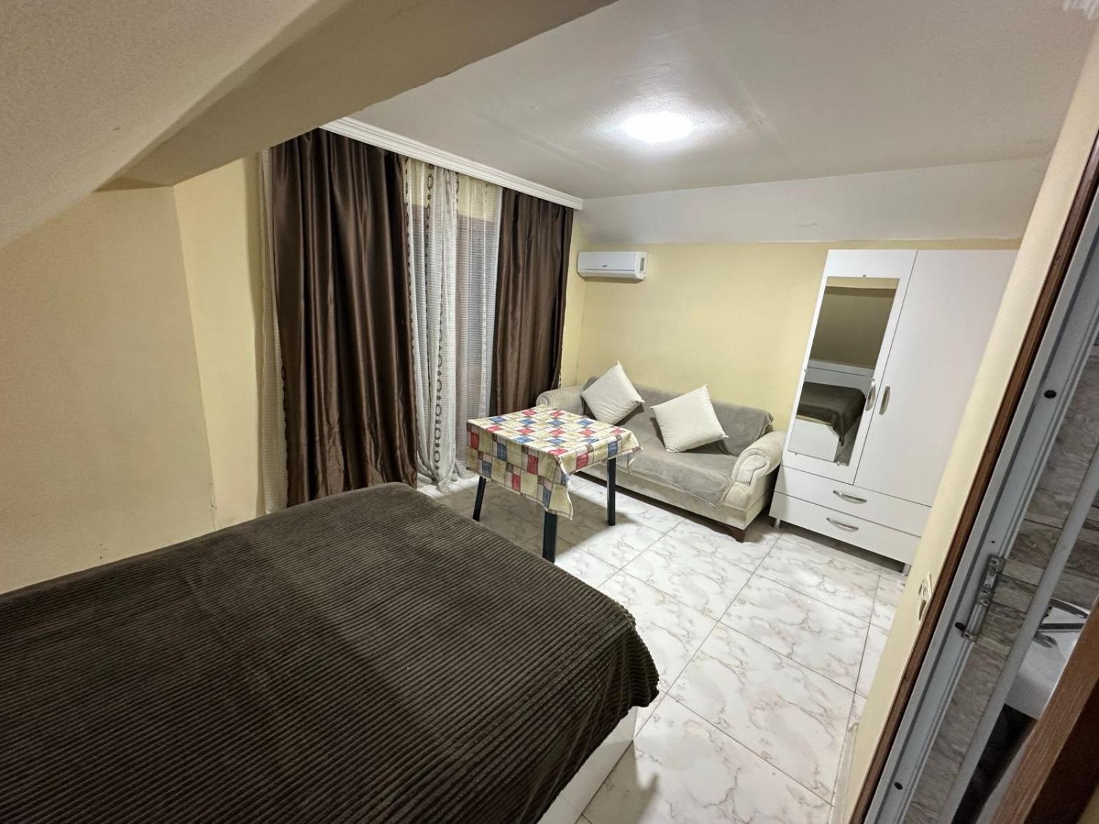 Guest House "Sulo" コブレチ エクステリア 写真